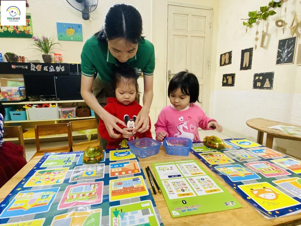 Các bé Kids'Space học chương trình STEAM chuẩn Nhật
