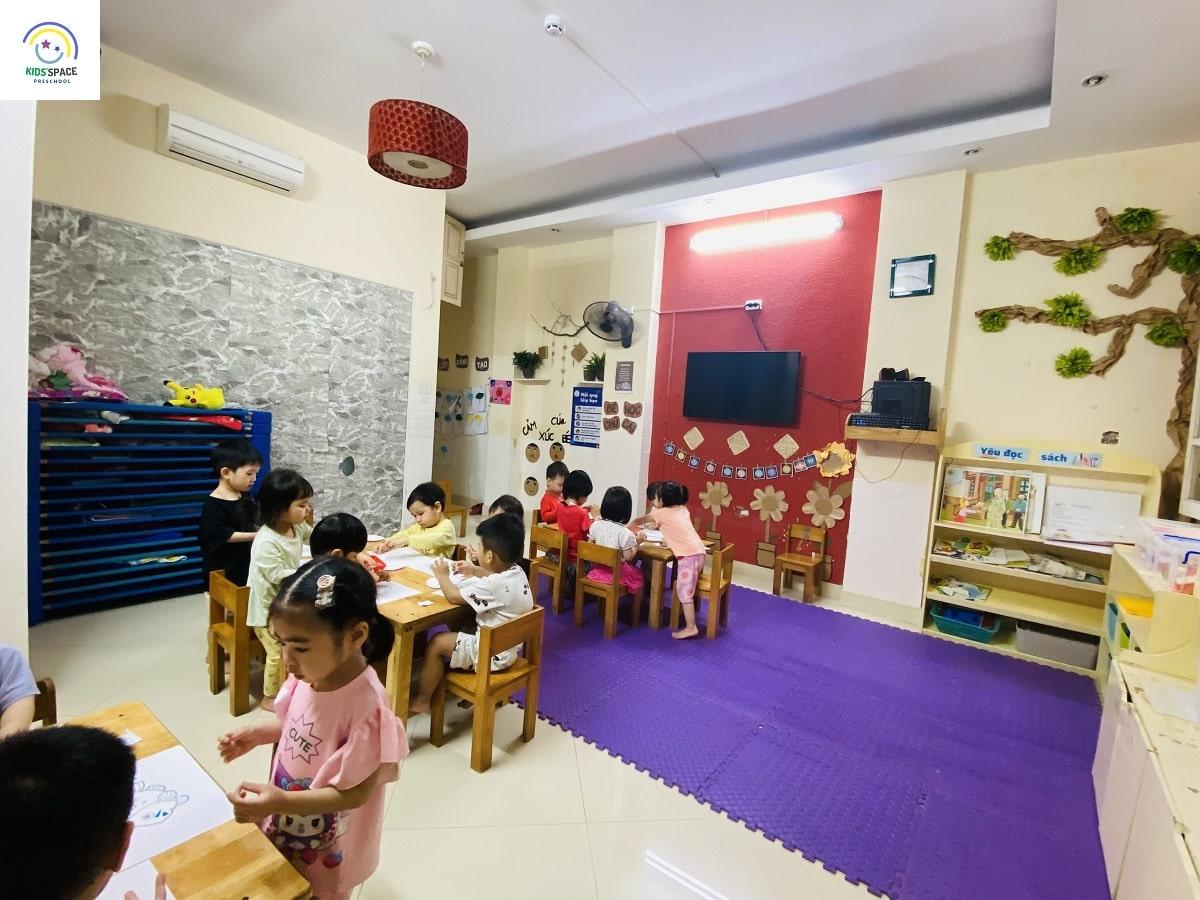 Phương pháp giáo dục mầm non ởn Kids'Space là gì?