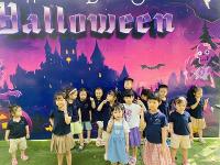 Mùa thu với lễ hội Halloween tại công viên Cầu Vồng