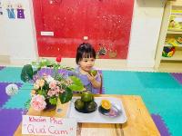 Bé tìm hiểu quả cam