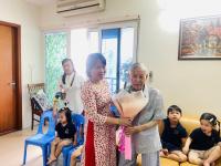 Đến thăm người anh hùng “chặt cánh tay, phá đồn địch”