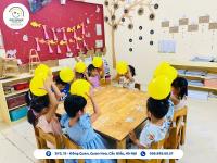 Thí nghiệm: “Bóng bay hút giấy”