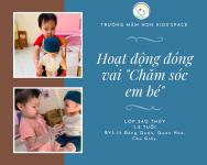 Em bé chăm sóc... em bé